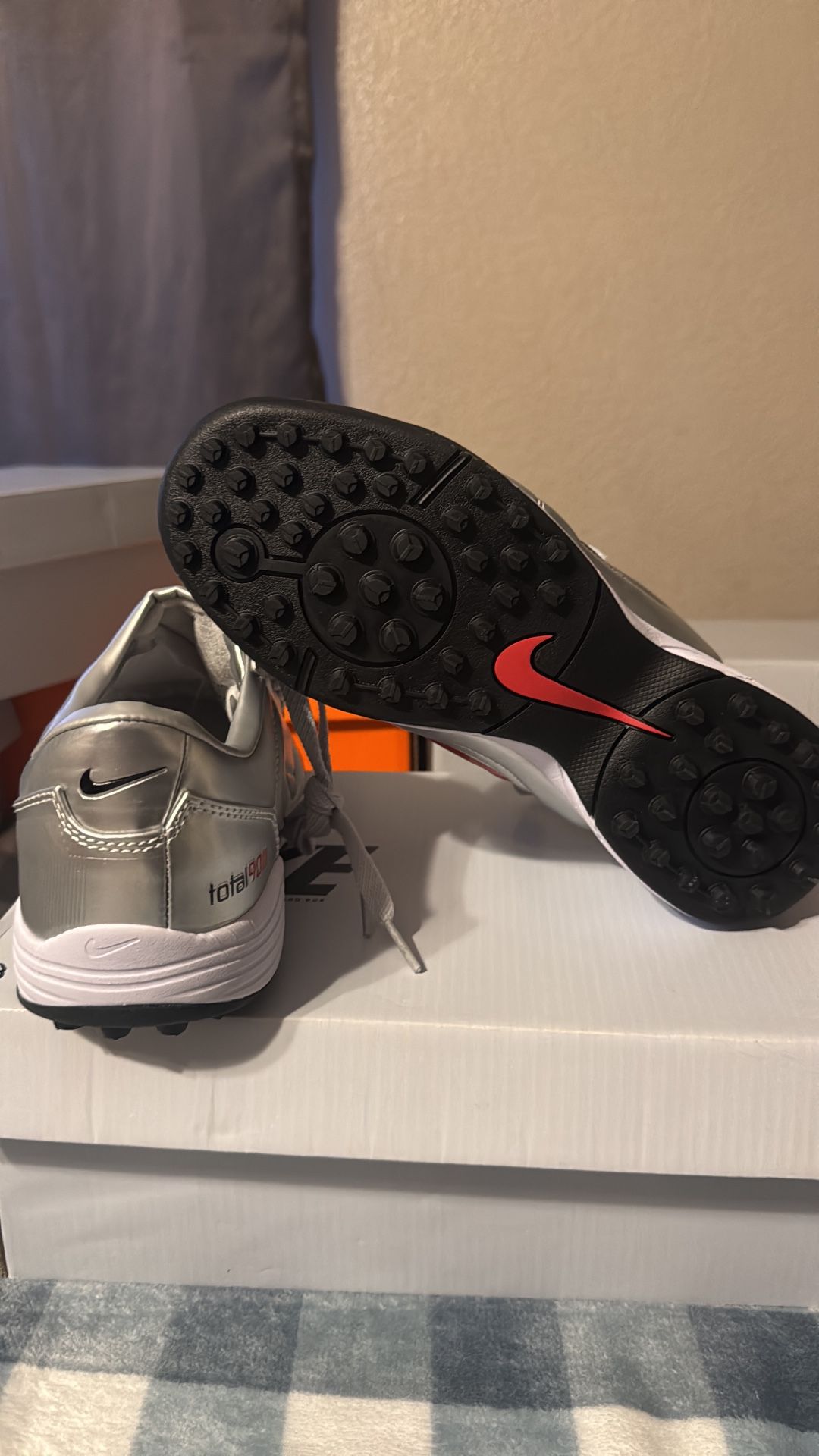 Nike Total 90 lll