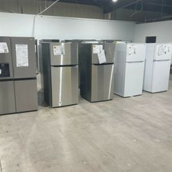 Light Scratch And Dent Refrigerators SAVE BIG