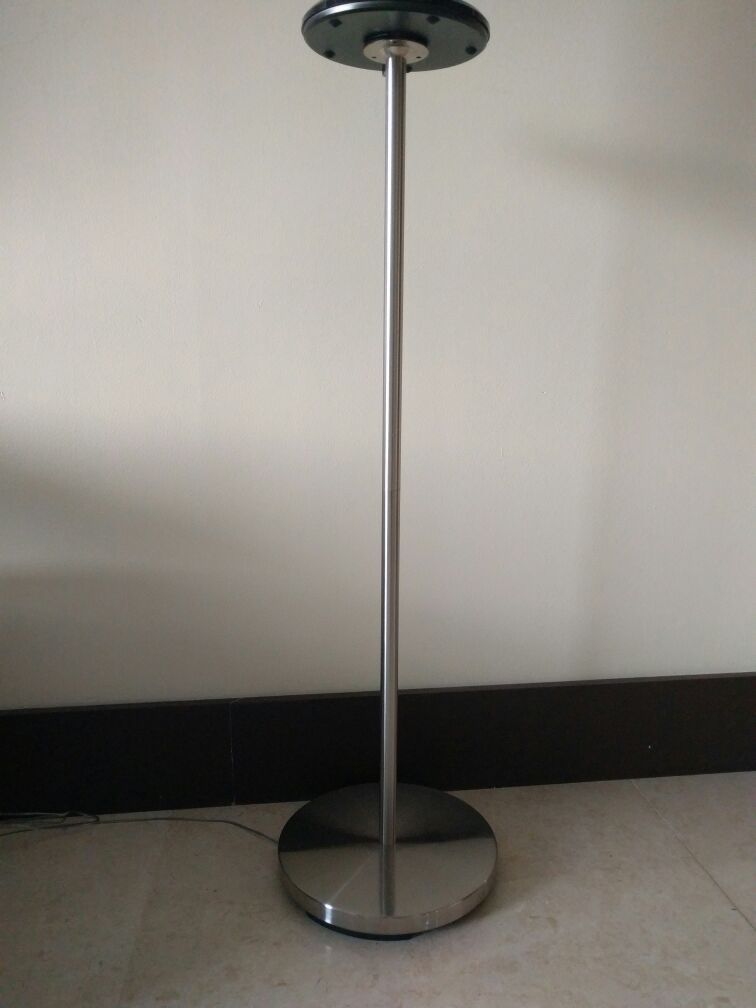 Set of 4 speaker stands. Ikea gaje