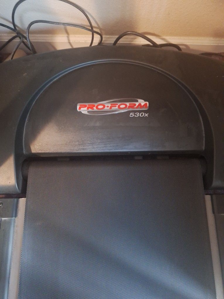 Pro Form 530x Treadmill