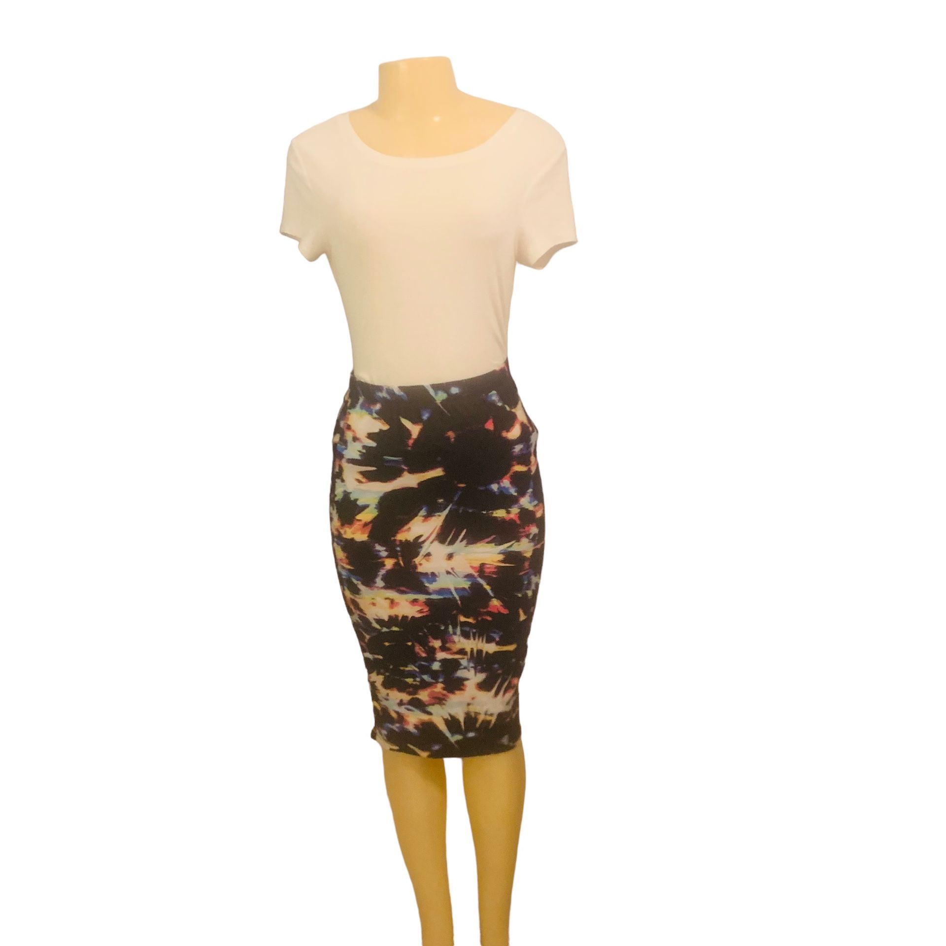 Full Circle Trends Sz M Woman Pencil Skirt