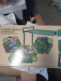 Dual-Function Garden Bench & Kneeler with Tool Pouch