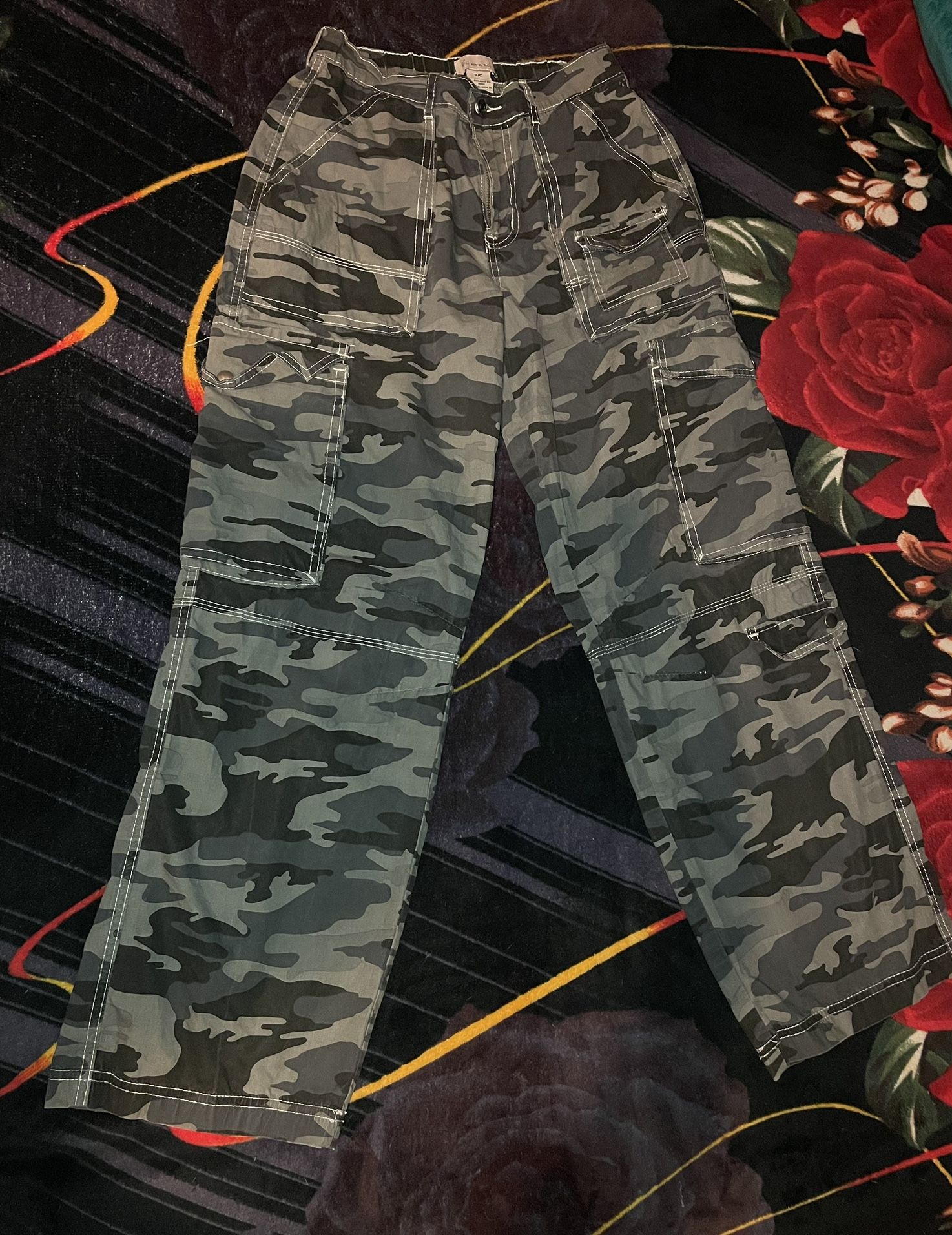 Camo Cargo Women’s Pants