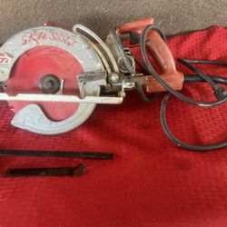 SKILSAW Worm Drive Circular Saw Mag 77 HD77M Tested