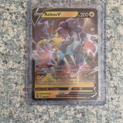 Raikou V - #048/172 - Pokemon TCG: Brilliant Stars Ultra Rare Holo Card for  Sale in Orlando, FL - OfferUp