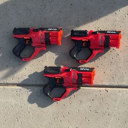 3 NERF RIVAL guns