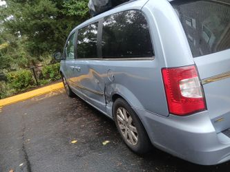 2013 Chrysler Town & Country