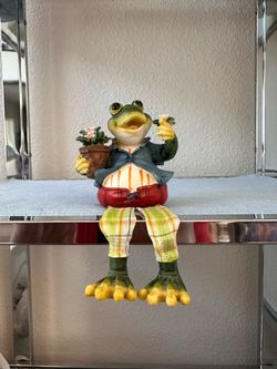 Ganz Whimsical Frog Shelf Sitter Figurine Dangle Cloth Legs Flower Pot Decor 7"