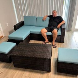 Nice Patio Sofa Set