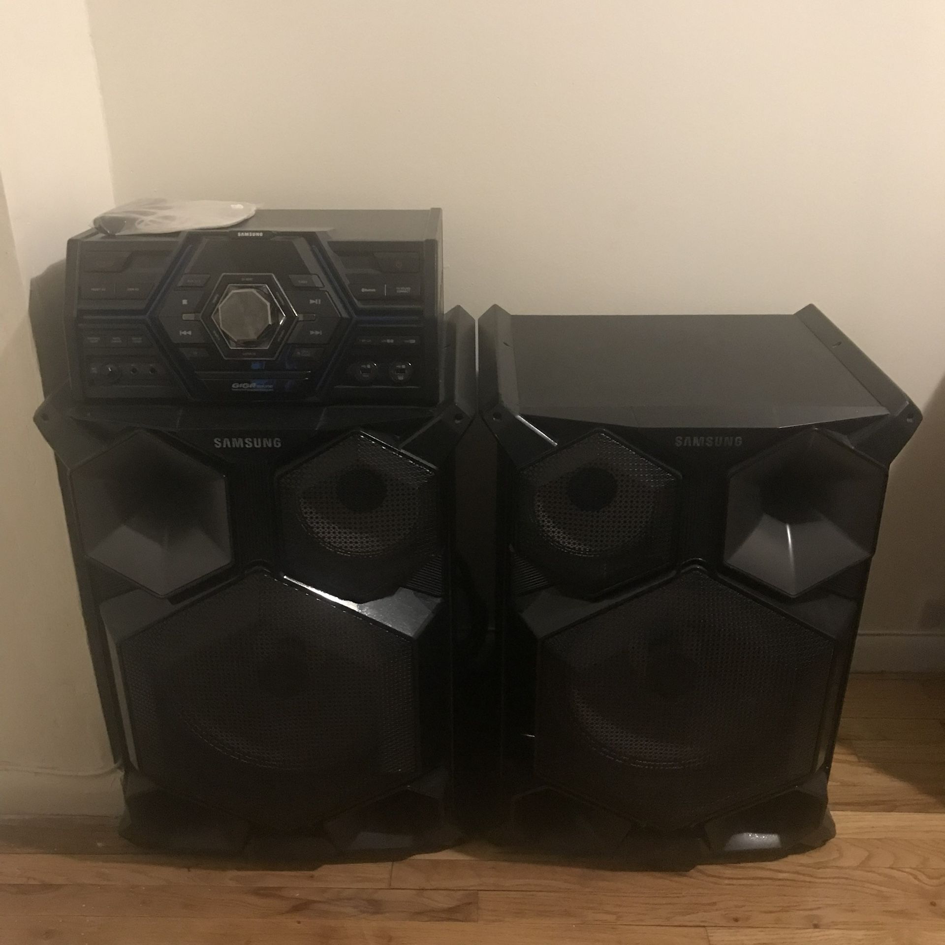 SAMSUNG STEREO SYSTEM (SUBWOOFER) 🎼