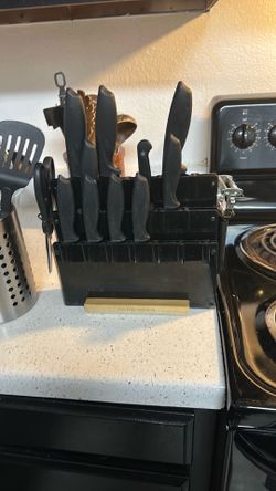 Free kitchen cook and eat ware