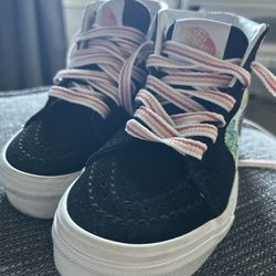 Girl’s Vans Sk8 Shoes 