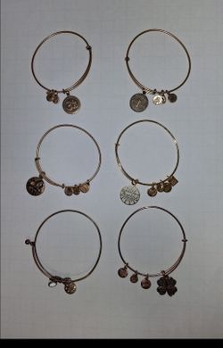 lot of 6 Alex and Ani bangle bracelets $25 FIRM for ALL!