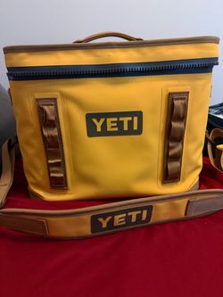 YETI Hopper Flip 18 Soft Cooler