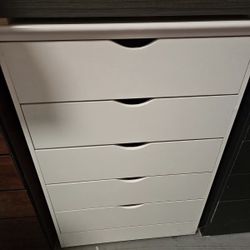 Five Drawers Dresser 