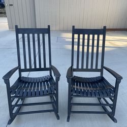 Wooden Rocking Chairs 