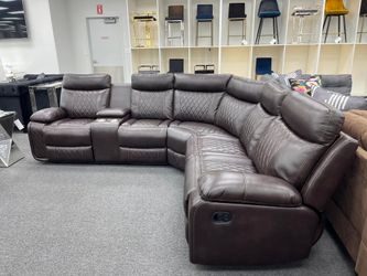 Floor Model Clearance! Large Diamond pattern 3 Pc Reclining Sectional 2/Cup holders