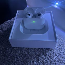 AirPods Generation 3