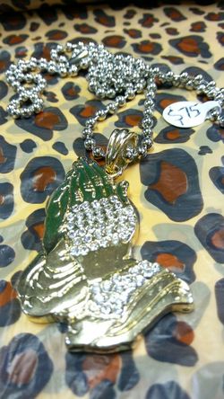 Necklace .... Gold plated