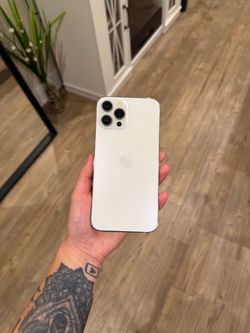 Apple iPhone 12 Pro Max 256GB – UNLOCKED