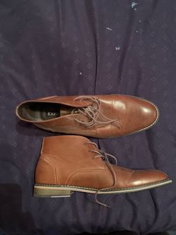 Dress shoes