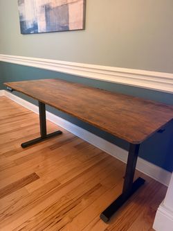 Veken 63” Electric Standing Desk – Height Adjustable – New