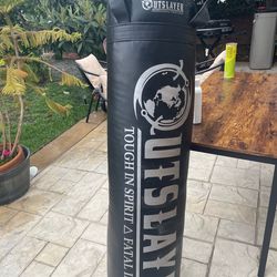 Outslayer heavy punching bag