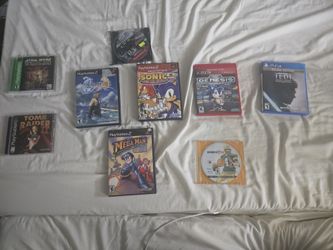 PLAYSTATION 1 2 3 4 LOT CIB