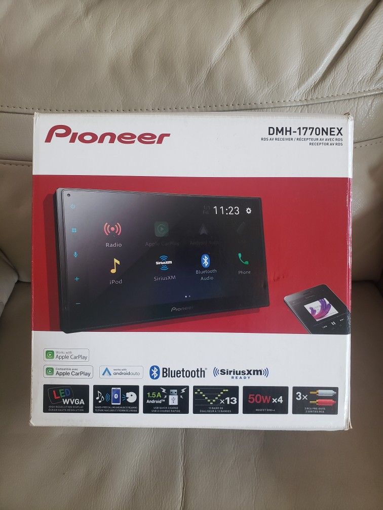 PIONEER CAR STEREO