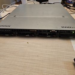 Supermicro 1 Unit Server