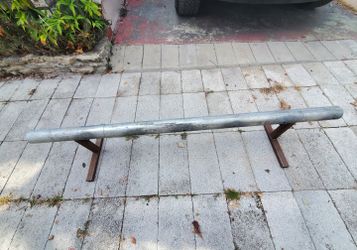 Skateboard Grind Rail