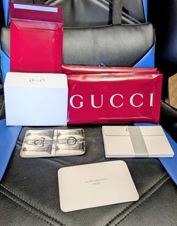 Gucci Horsebit Silver Holiday Cards w/Matching Envelopes (Pack of 10) + 10 Smaller Gucci logo Cards & Envelopes
