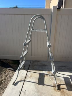Above Ground Pool Ladder