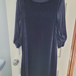 Woman's Dress
