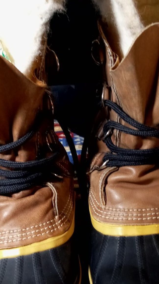 Sorel Caribou Womens Size 6 Winter Boots