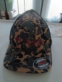Columbia PFG Camo Flexfit Trucker Hat S/M with Texas A & M logo on the side