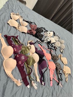 Size 32 A Pink and Victoria Secret