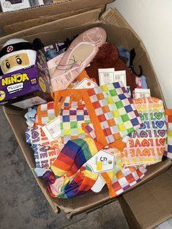 300$ For 1000’s Or Dollars Of Merchandise From 5 And Below 