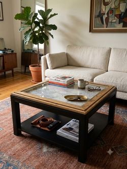 Beautiful Mixed-Material Coffee Table / Side Table