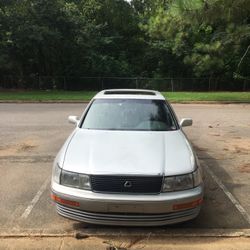 1991 Lexus LS 400