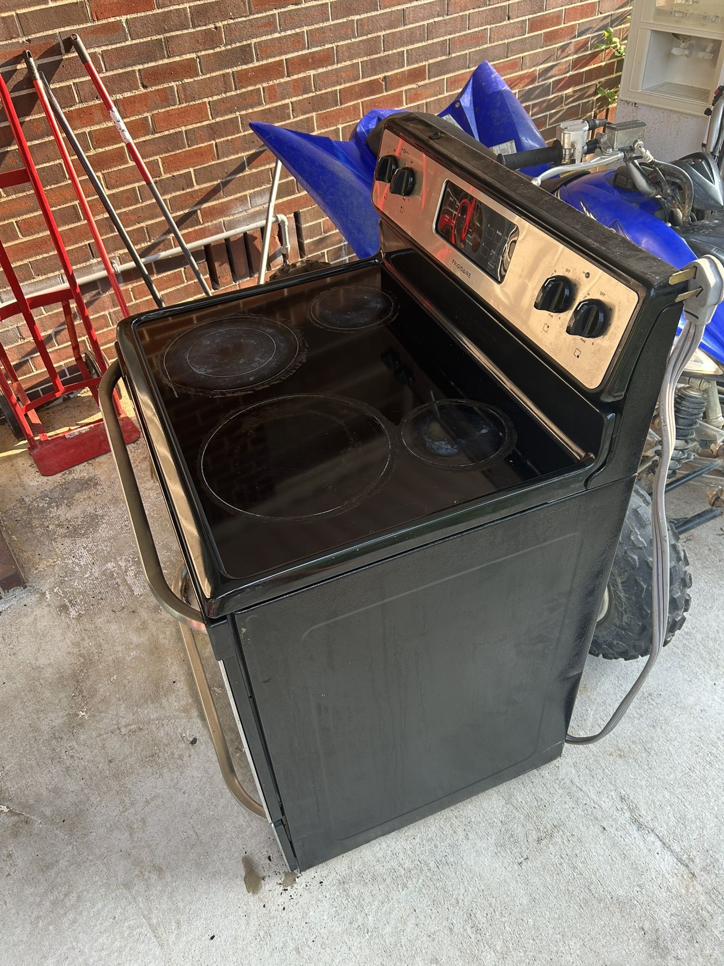 Frigidaire Stove Oven