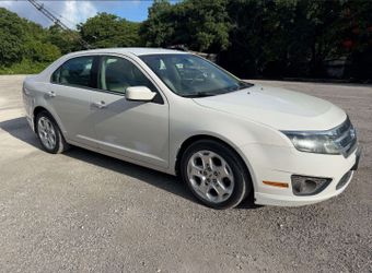 2011 Ford Fusion 4 Door Sedan (63,841 Miles