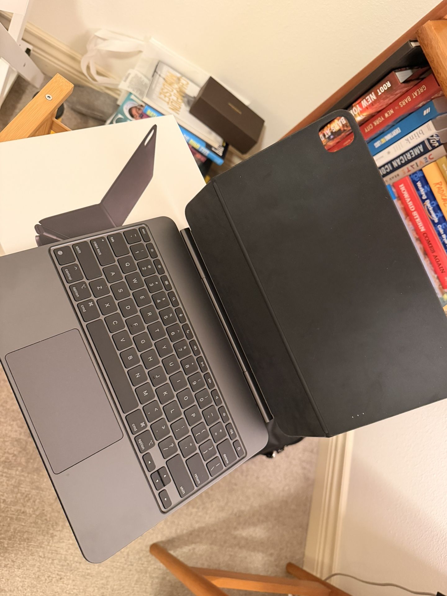 iPad Magic Keyboard For 13” M4/M5 iPad Pro