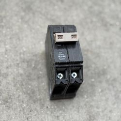Eaton 120/220v Breaker Type CH