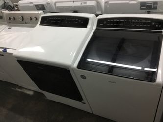 Whirlpool Cabrio washer and dryer set