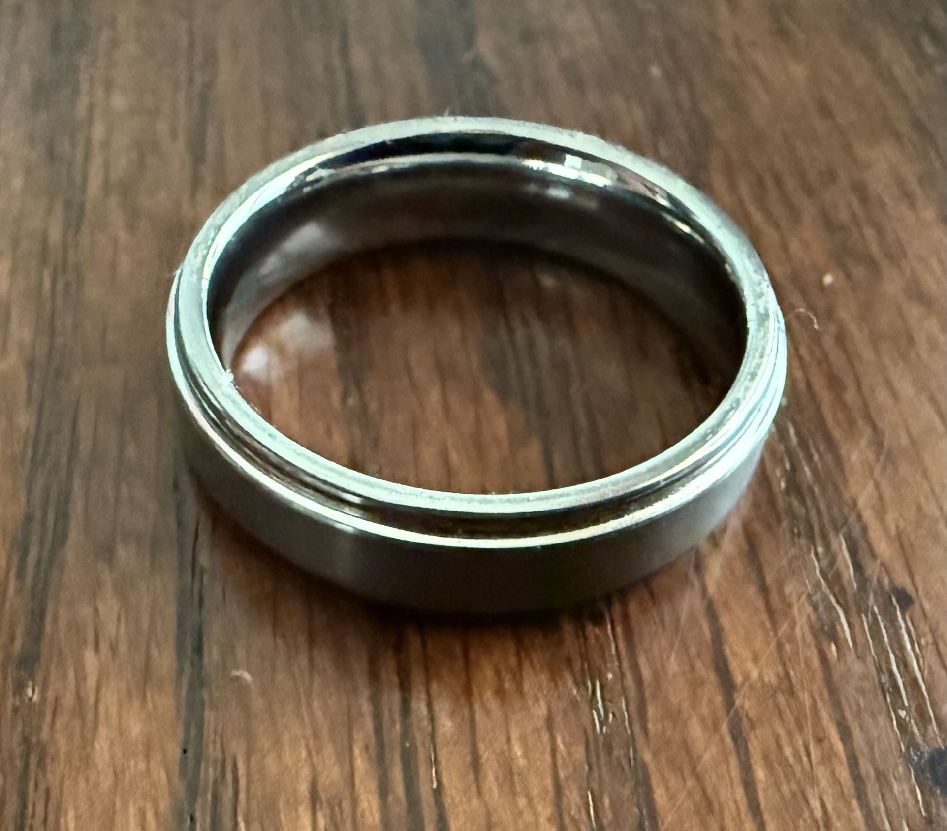 TC850 Tungsten Carbide Wedding Ring Size 11
