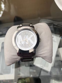 MK watch