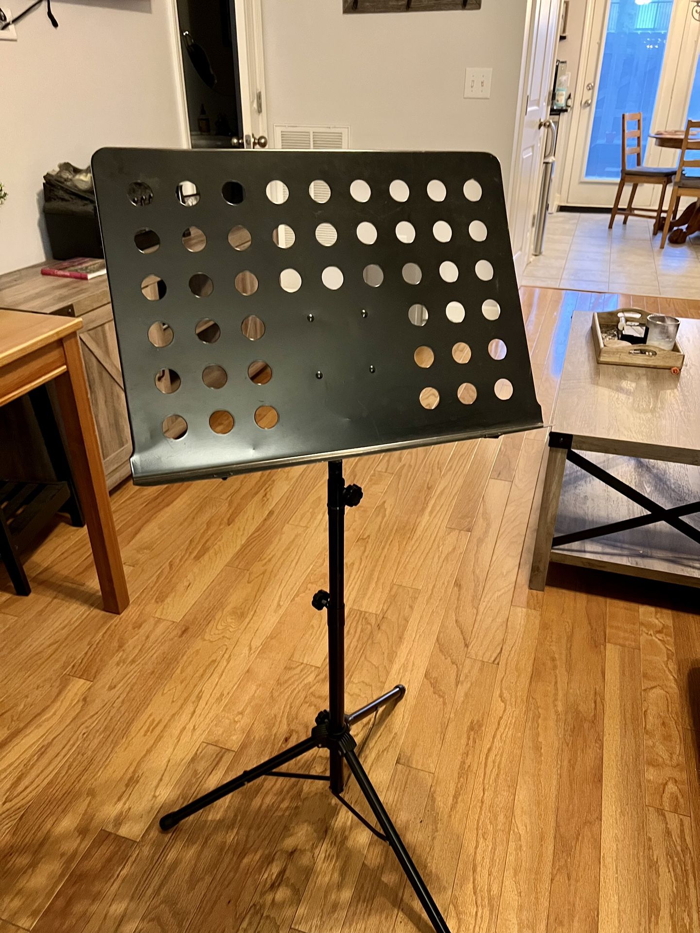 Music Stand - Adjustable