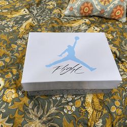 Jordan 4s