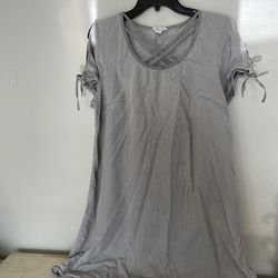 into. grey chambray dress - size large